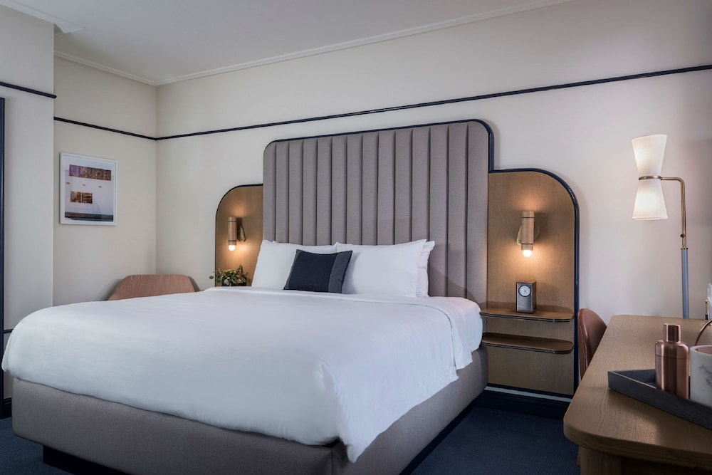 hu hotel