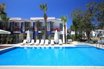 catamaran hotel