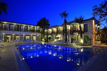 catamaran hotel