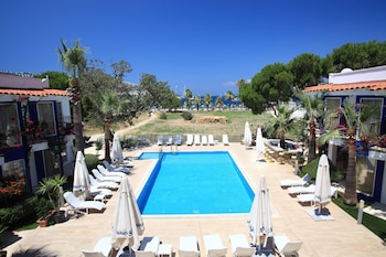 catamaran hotel