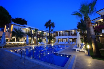 catamaran hotel