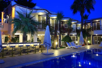 catamaran hotel