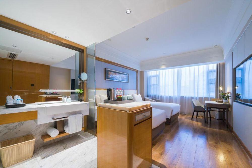madison hotel taizhou jingqi