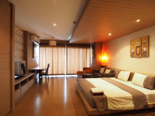 viewtalay condo 6 by pat 42