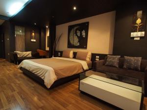 viewtalay condo 6 by pat 42