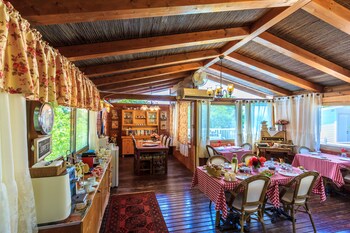 Betzel Haella,Kahal>>Alma,4 star