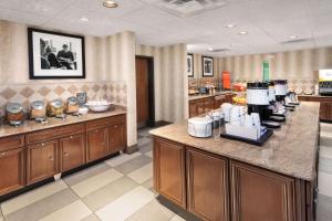 Hampton Inn & Suites Munster,Indiana>>Chicago,3 star