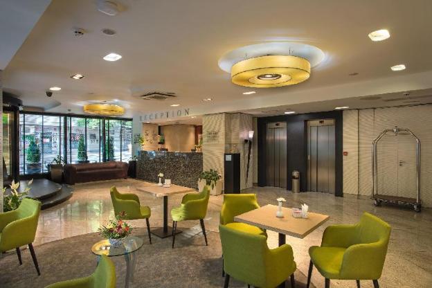 rosslyn thracia hotel