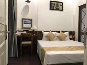 luxury backpackers