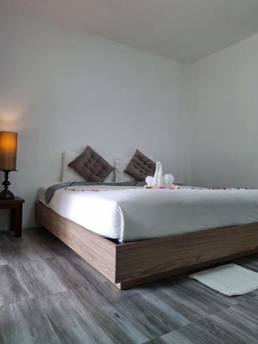 phurin thara resort