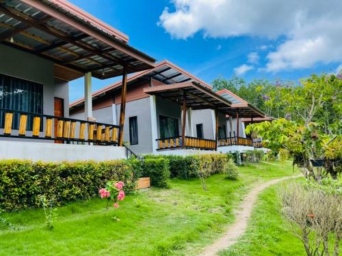 phurin thara resort