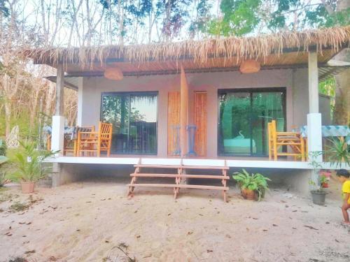 phurin thara resort