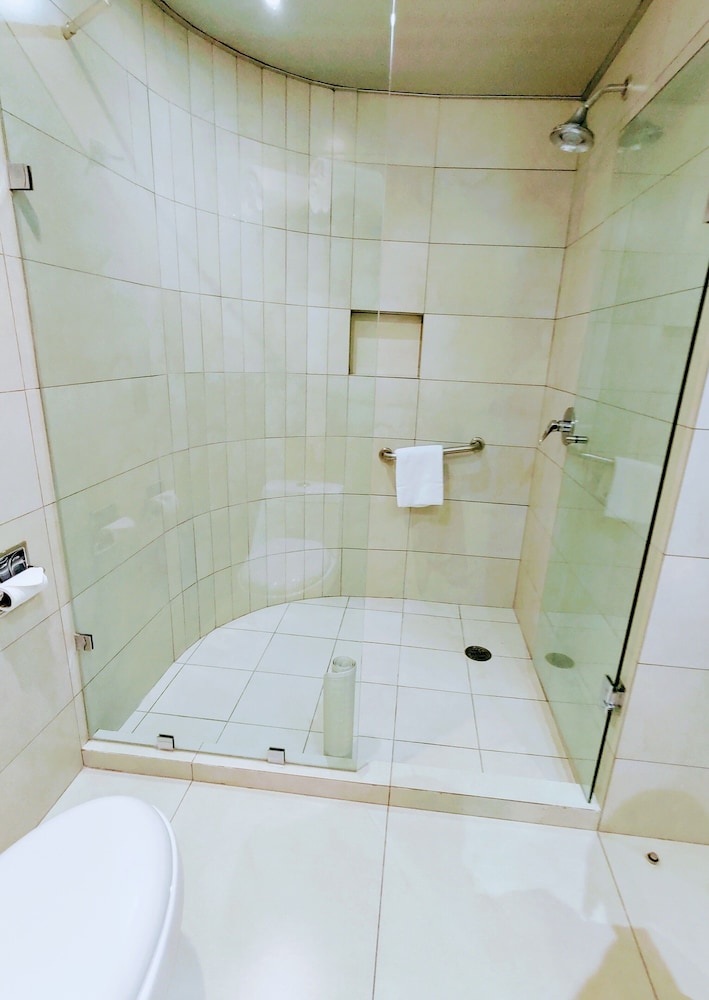 holiday inn express mexico basilica by ihg