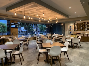holiday inn express mexico basilica by ihg