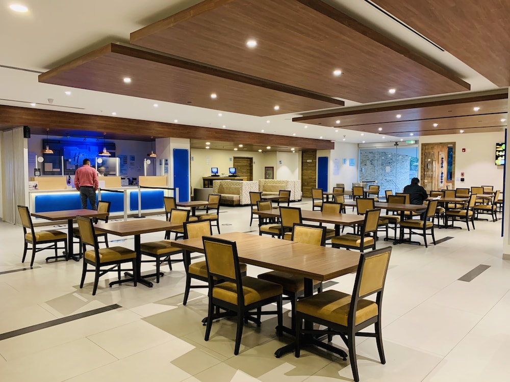 holiday inn express mexico basilica by ihg