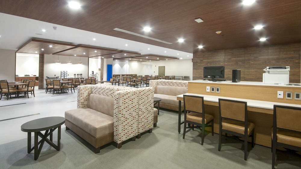 holiday inn express mexico basilica by ihg
