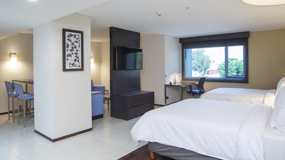 holiday inn express mexico basilica by ihg