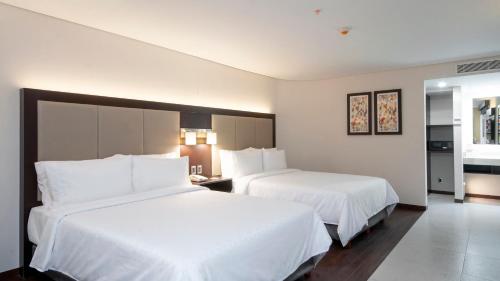 holiday inn express mexico basilica by ihg