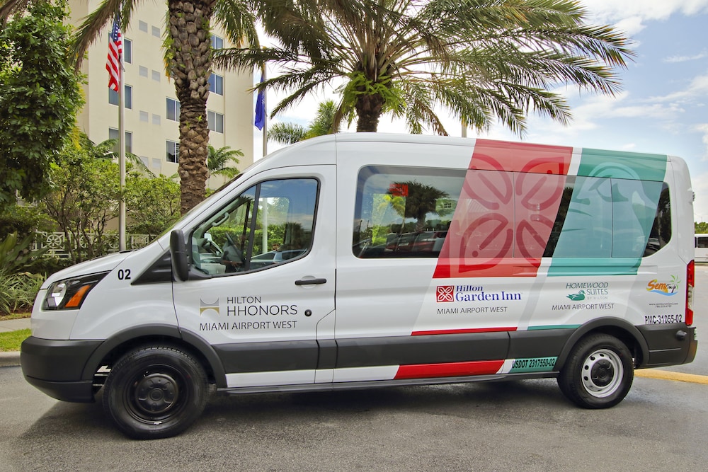 hilton garden inn miami airport west