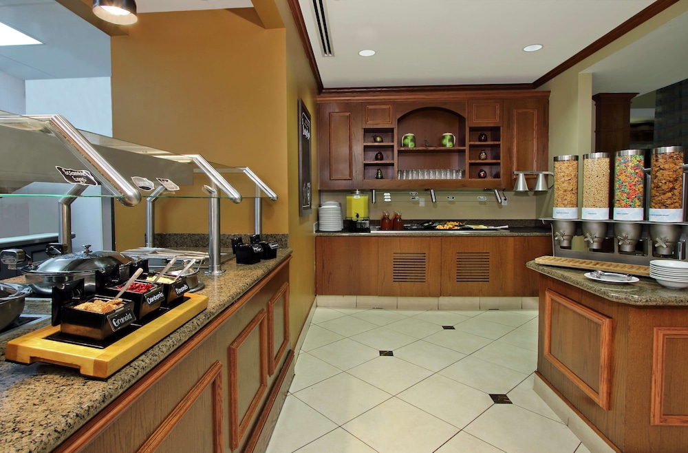 hilton garden inn miami airport west