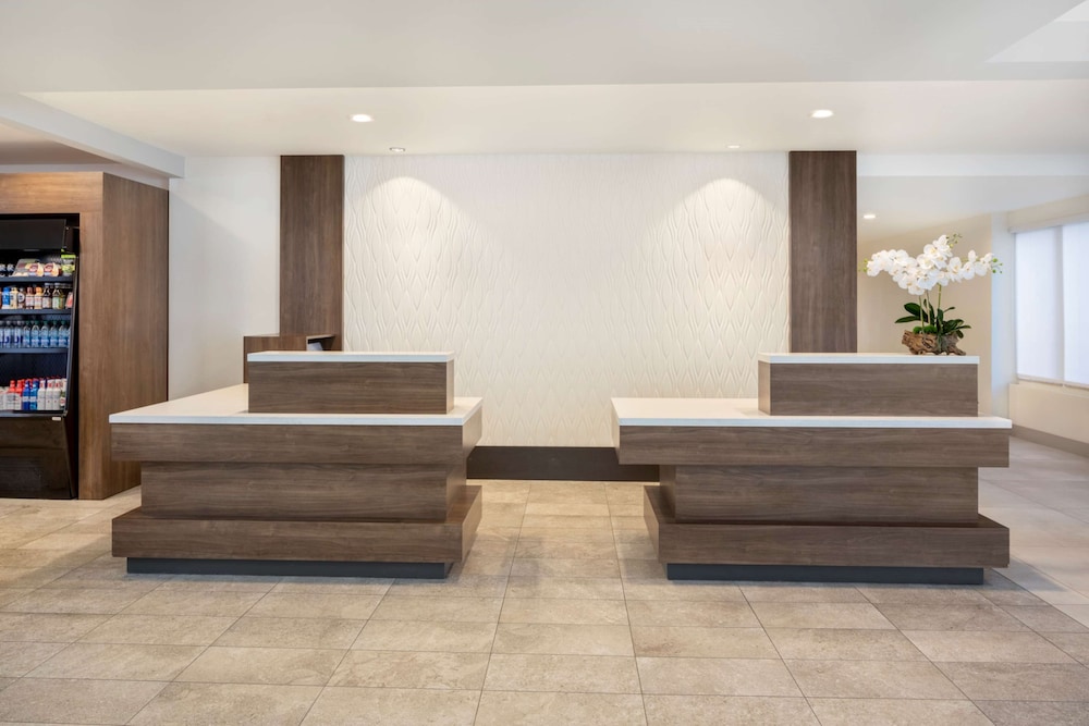 hilton garden inn miami airport west