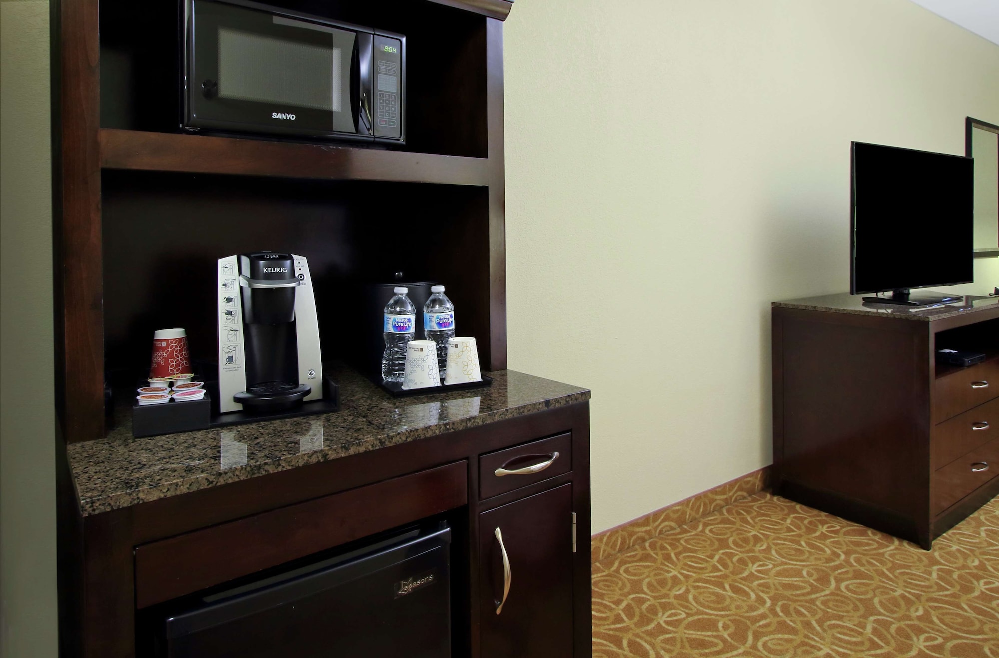 hilton garden inn miami airport west