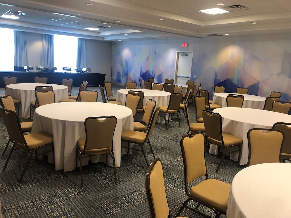 hilton garden inn miami airport west