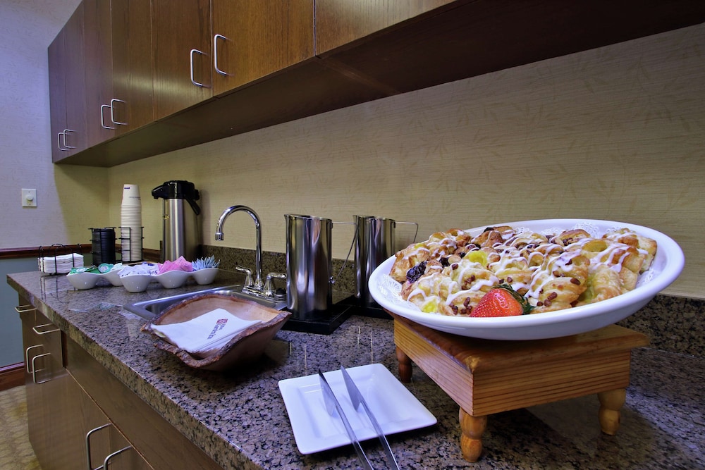 hilton garden inn miami airport west