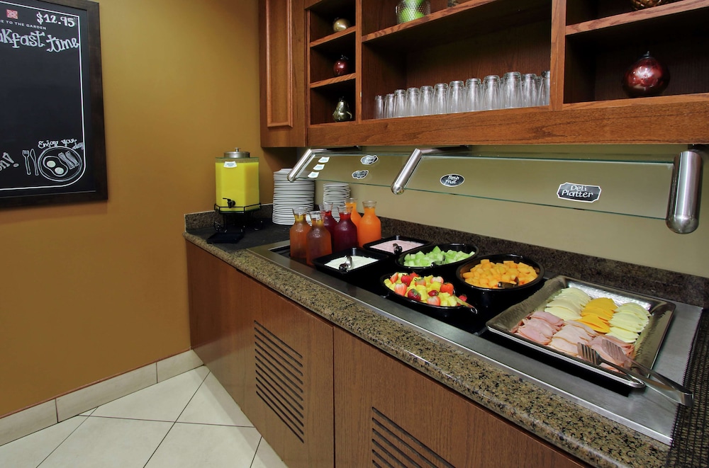 hilton garden inn miami airport west