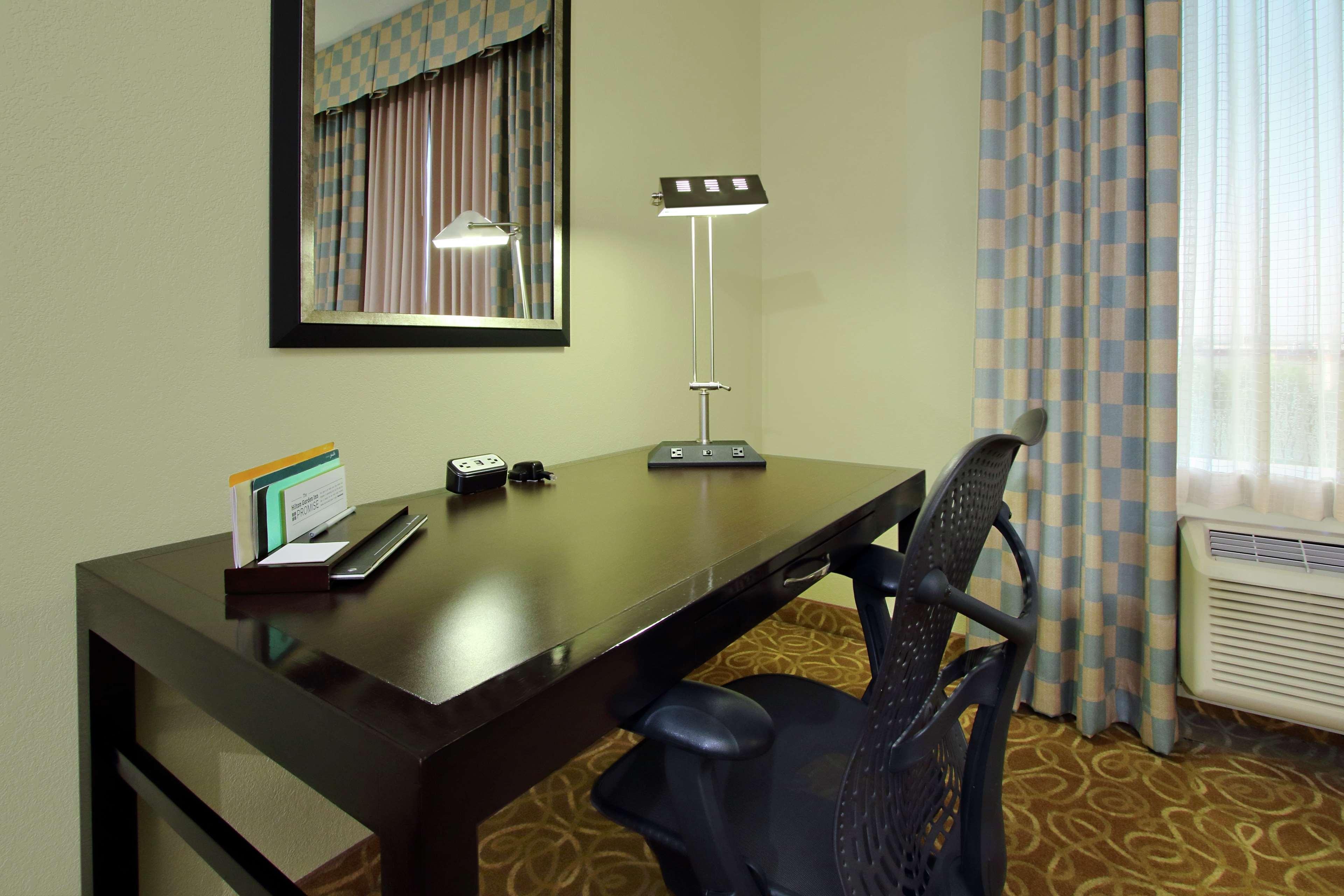 hilton garden inn miami airport west