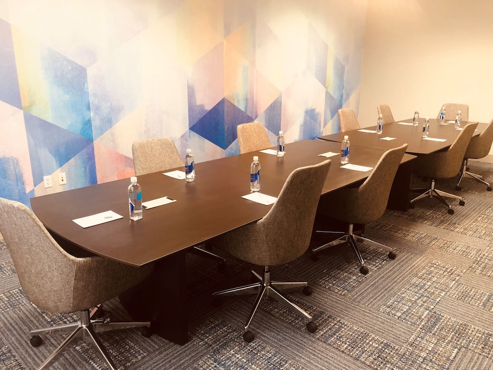 hilton garden inn miami airport west