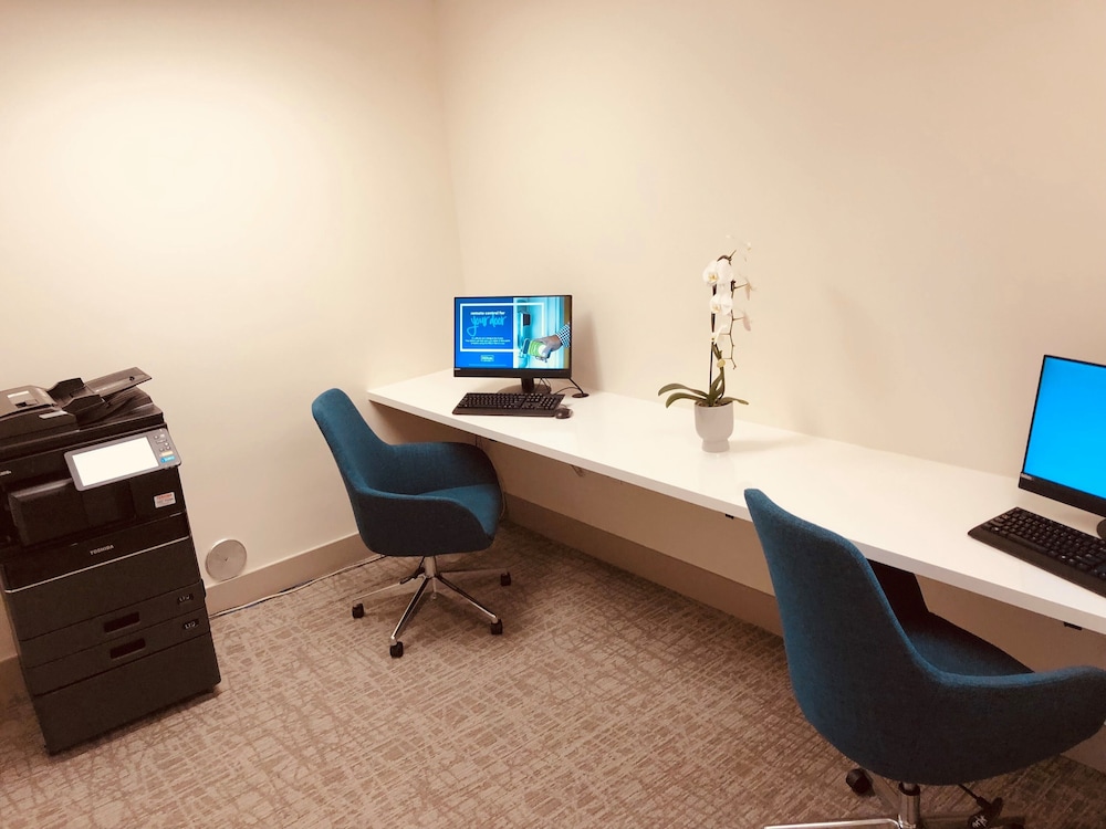 hilton garden inn miami airport west