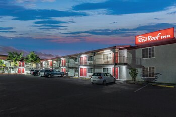 red roof inn los angeles bellflower