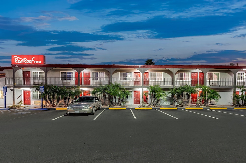 red roof inn los angeles bellflower