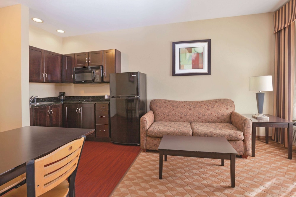 la quinta inn and suites lexington south hamburg