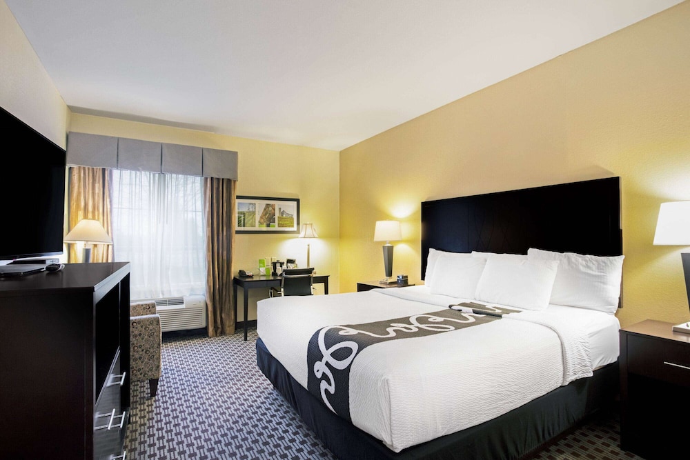 la quinta inn and suites lexington south hamburg