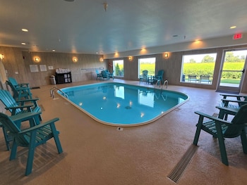 clarion pointe mattoon near university