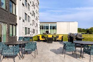 home2 suites by hilton kingston