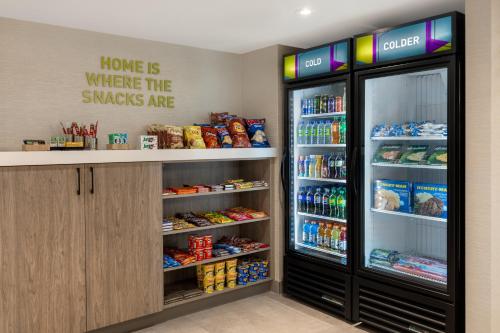 home2 suites by hilton kingston
