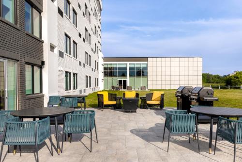 home2 suites by hilton kingston
