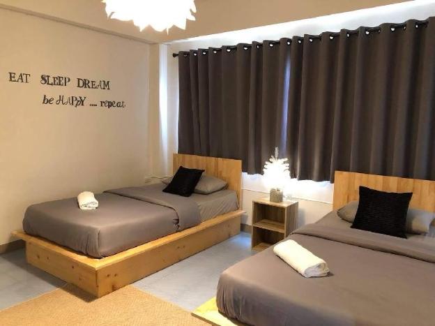 24 poshtel salaya