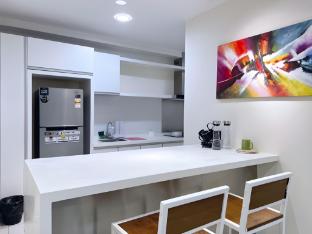 lss homestay sutera avenue infinity pool kota kinabalu