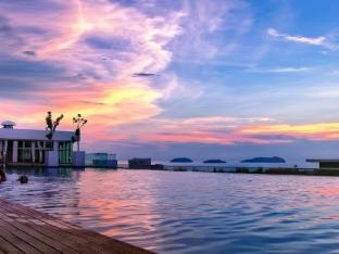 lss homestay sutera avenue infinity pool kota kinabalu