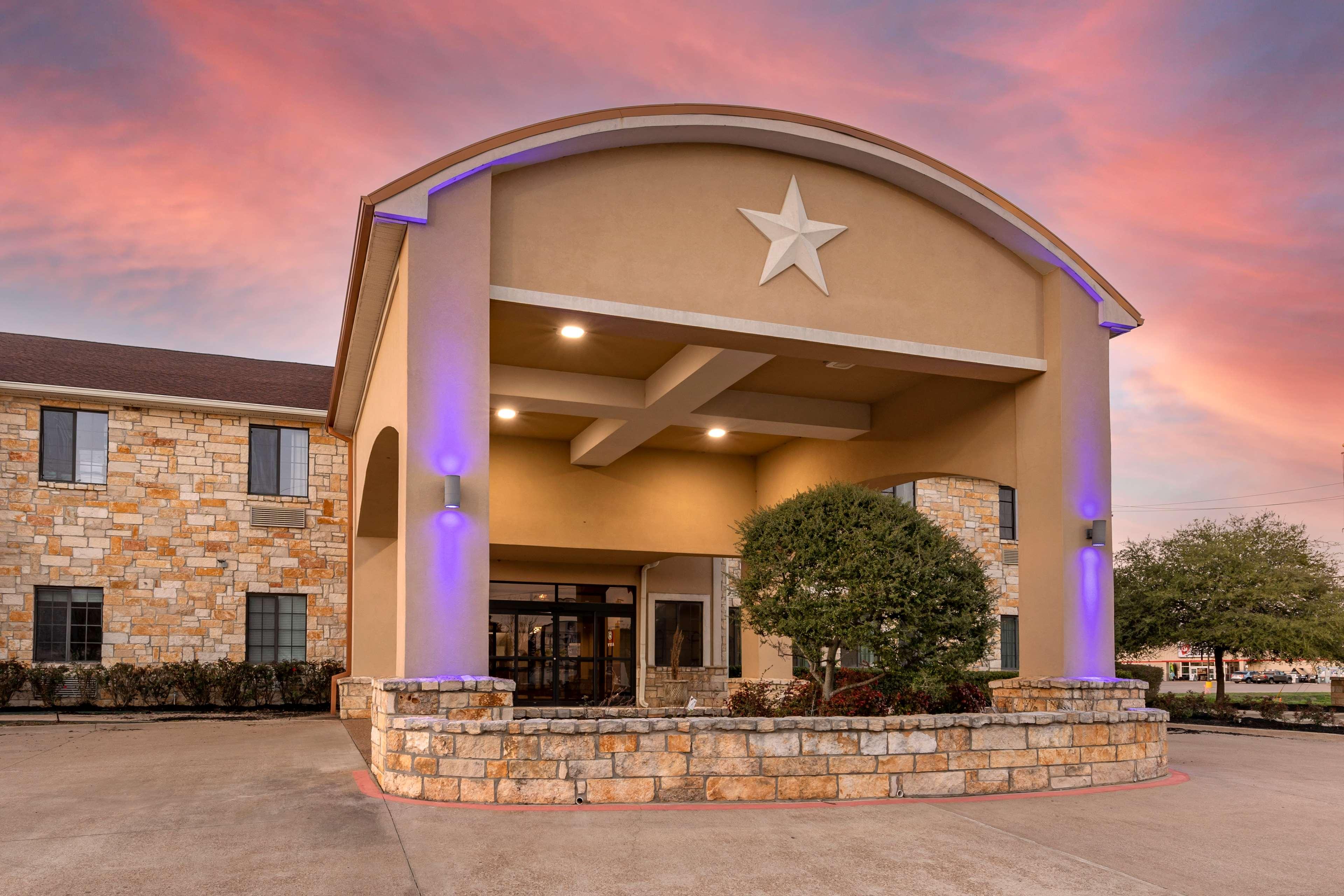 best western mineola inn