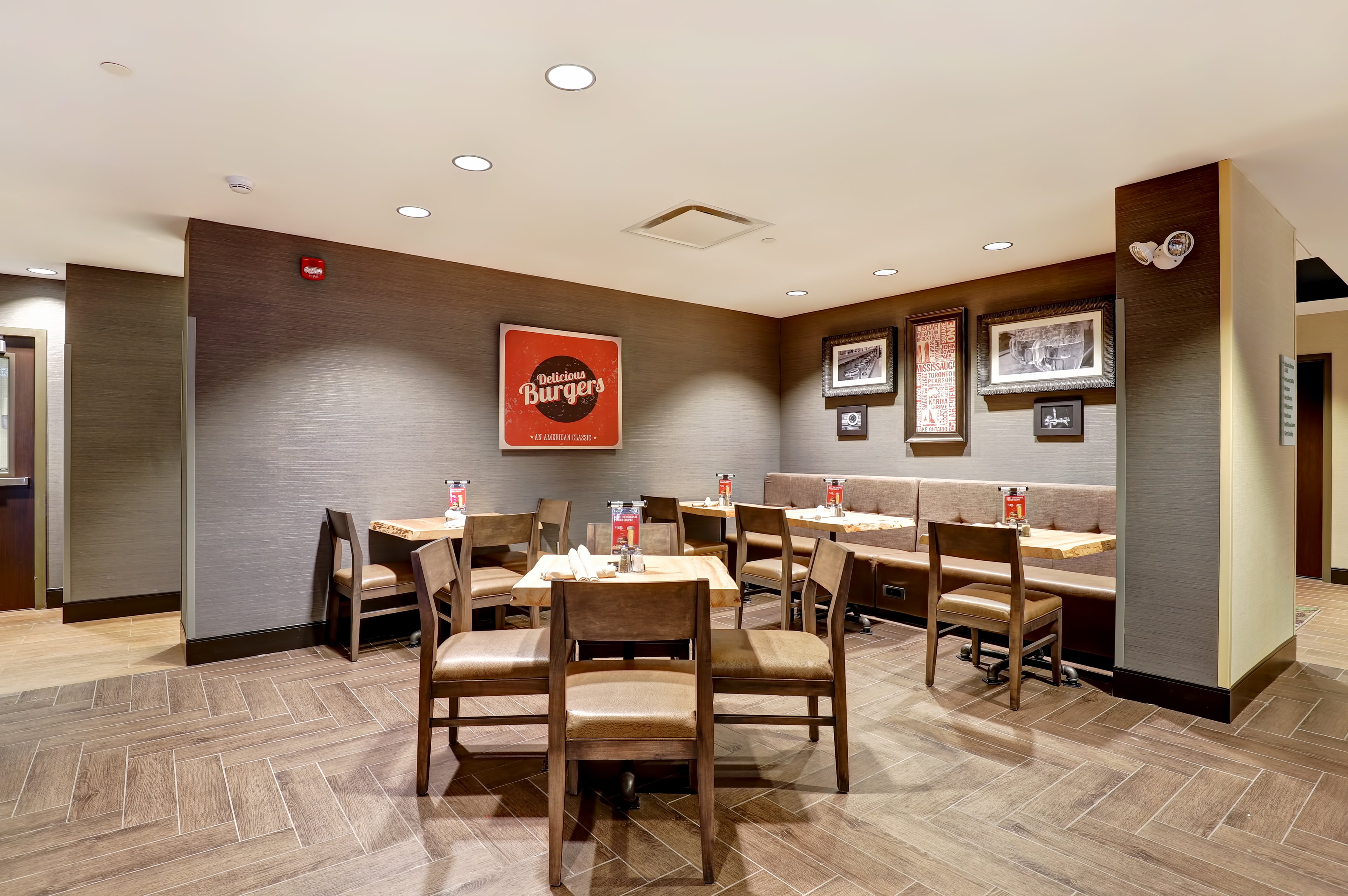 holiday inn mississauga toronto west by ihg