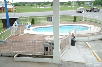 motel 6 giddings tx