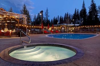 martis valley lodge tapestry collection by hilton
