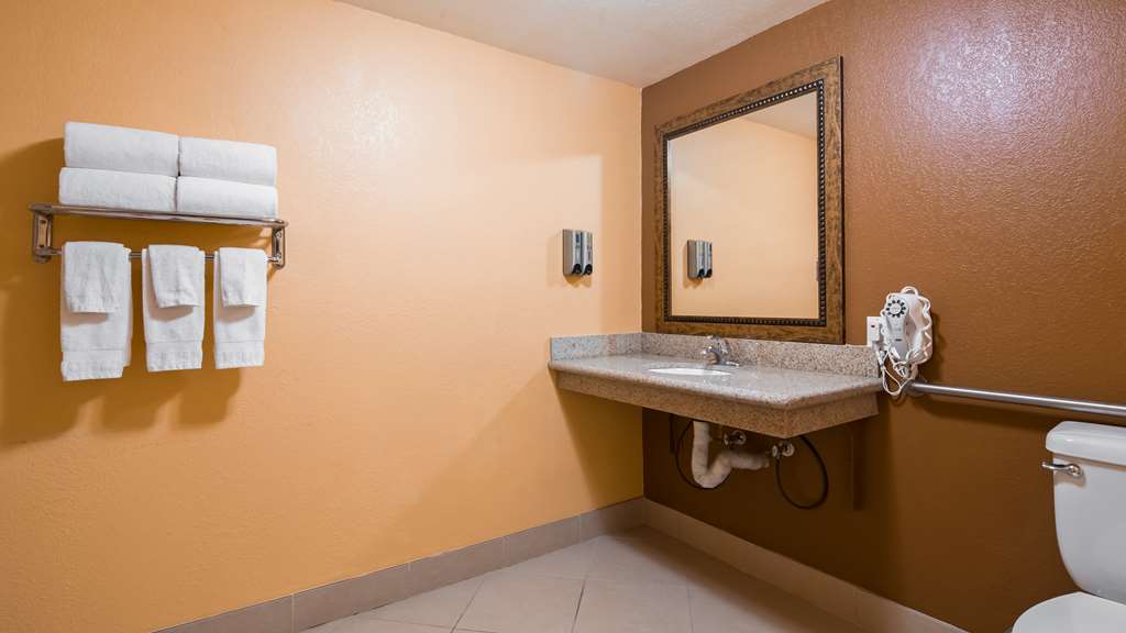 best western desert winds