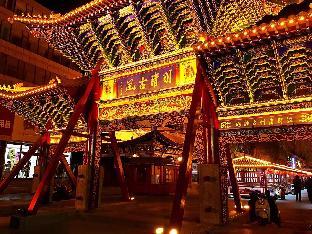 silk road travelers youth hostel