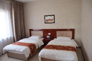 silk road travelers youth hostel